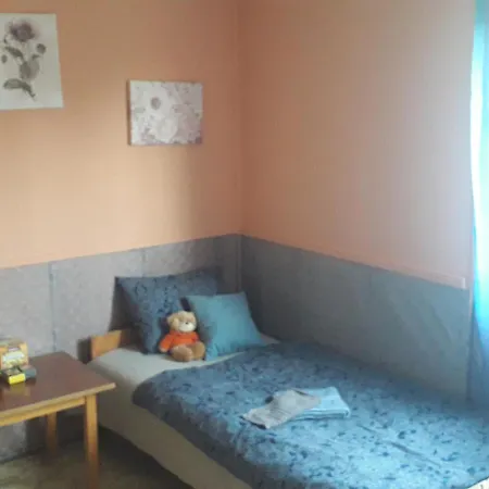Retro Apartment *