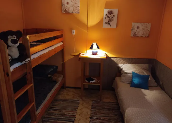 Retro Apartment *